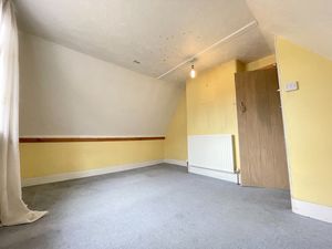 North Lodge- click for photo gallery